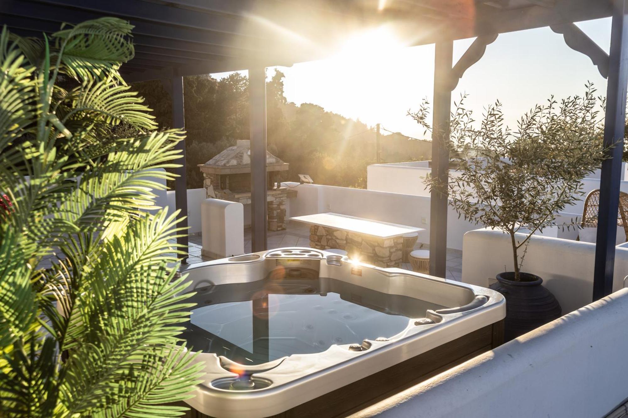 Giannis & Maria Sunset House